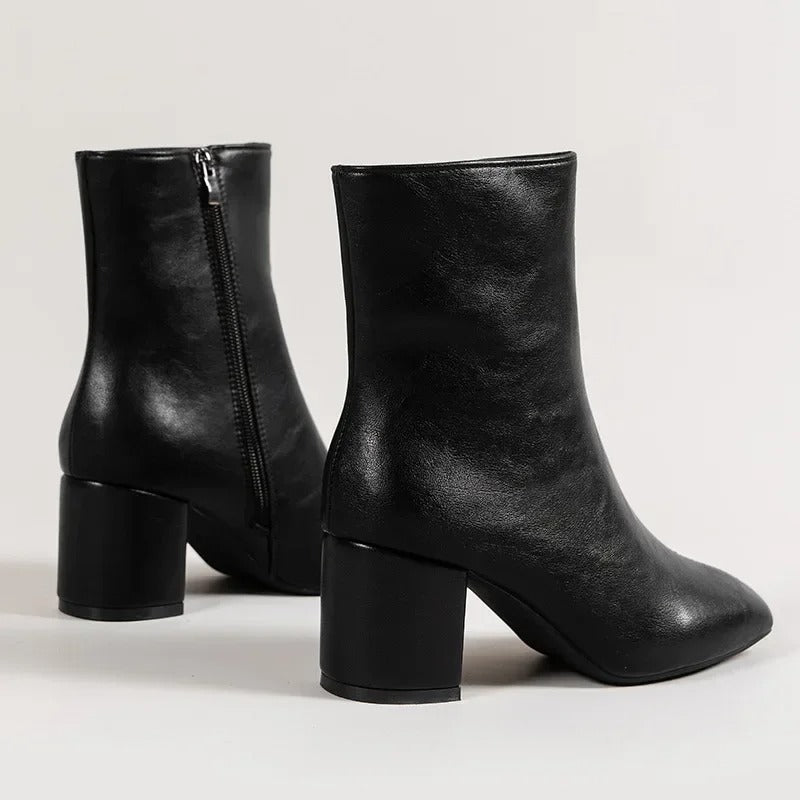 Gościsława | Eleganckie damskie botki – uniwersalne damskie buty sięgające do kostek