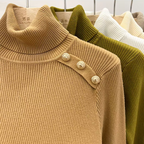 Aldona | Damski dzianinowy sweter z golfem – elegancka zimowa bluzka z ozdobnymi guzikami
