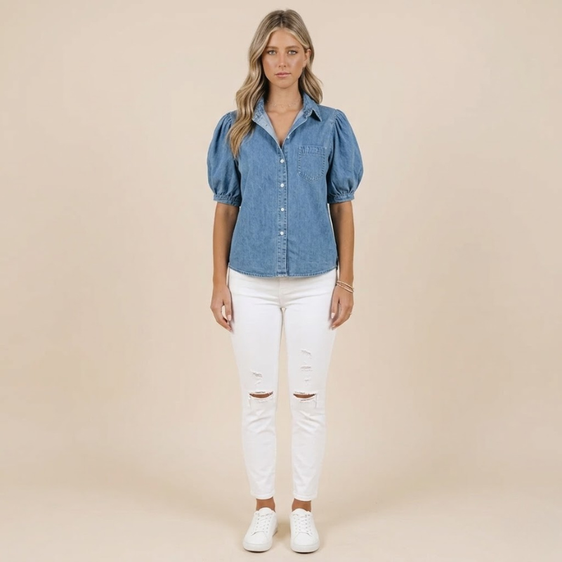 Bluzka damska z jeansu w stylu vintage – swobodna, z krótkim rękawem i zapięciem na guziki, niezbędny element garderoby