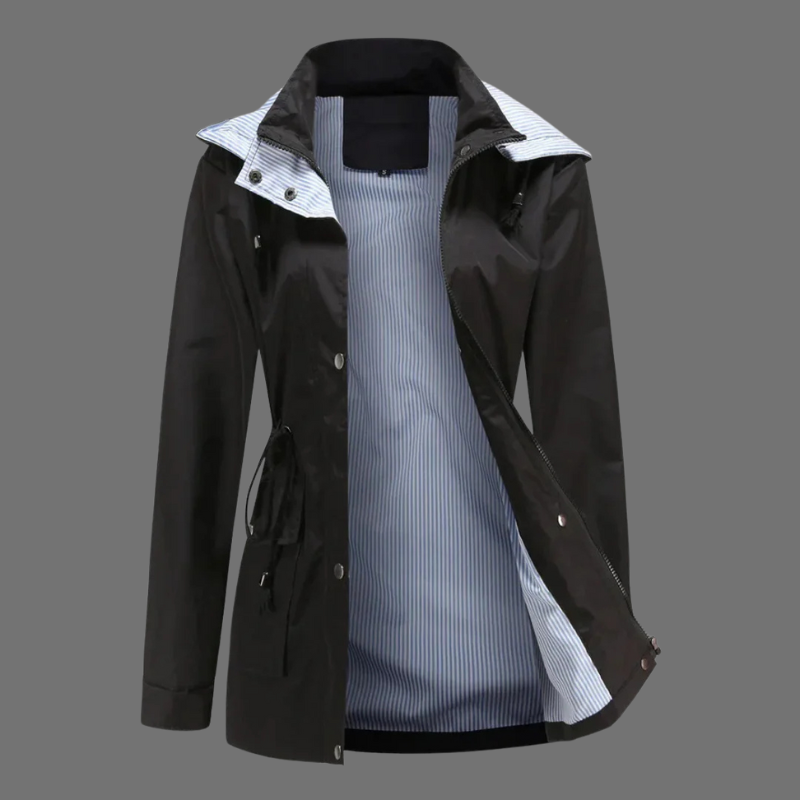 Damski lekki, przeciwdeszczowy płaszcz typu trencz – połączenie klasyki i wygody