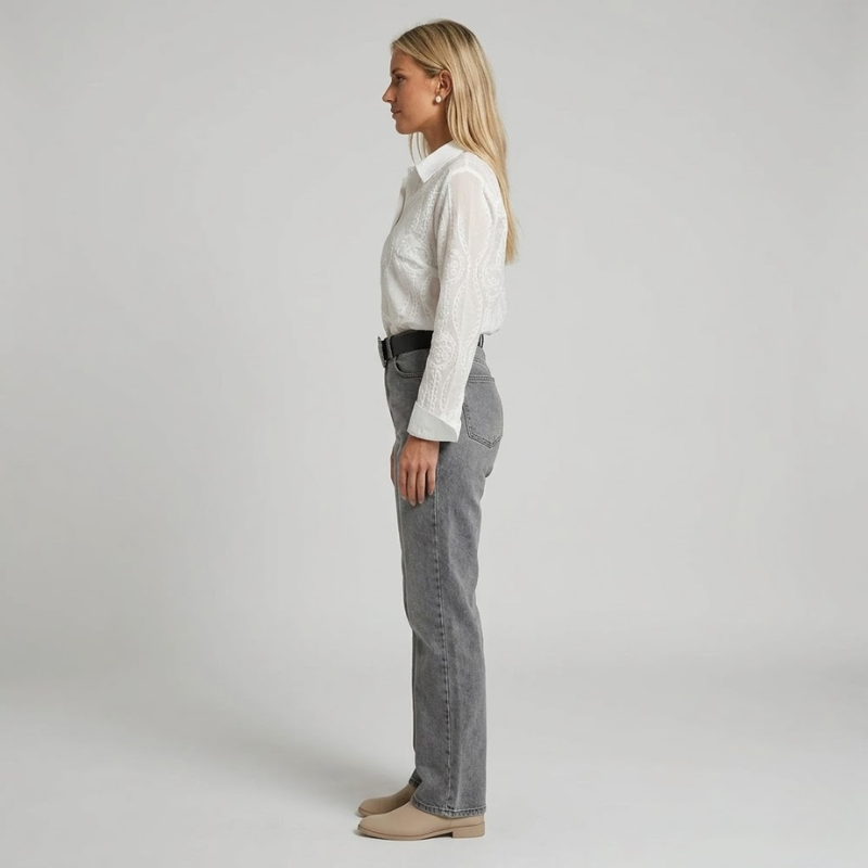 Moderne Bluse mit geometrischem Muster für Damen – stilvolle Bluse mit Kragen und Knopfverschluss sowie einem modernen gewebten Muster