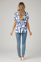 Urban Graphic Printed T-shirt – a loose-fitting streetwear t-shirt with a fashionable design