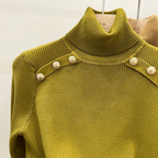 Aldona | Damski dzianinowy sweter z golfem – elegancka zimowa bluzka z ozdobnymi guzikami