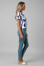 Urban Graphic Printed T-shirt – a loose-fitting streetwear t-shirt with a fashionable design
