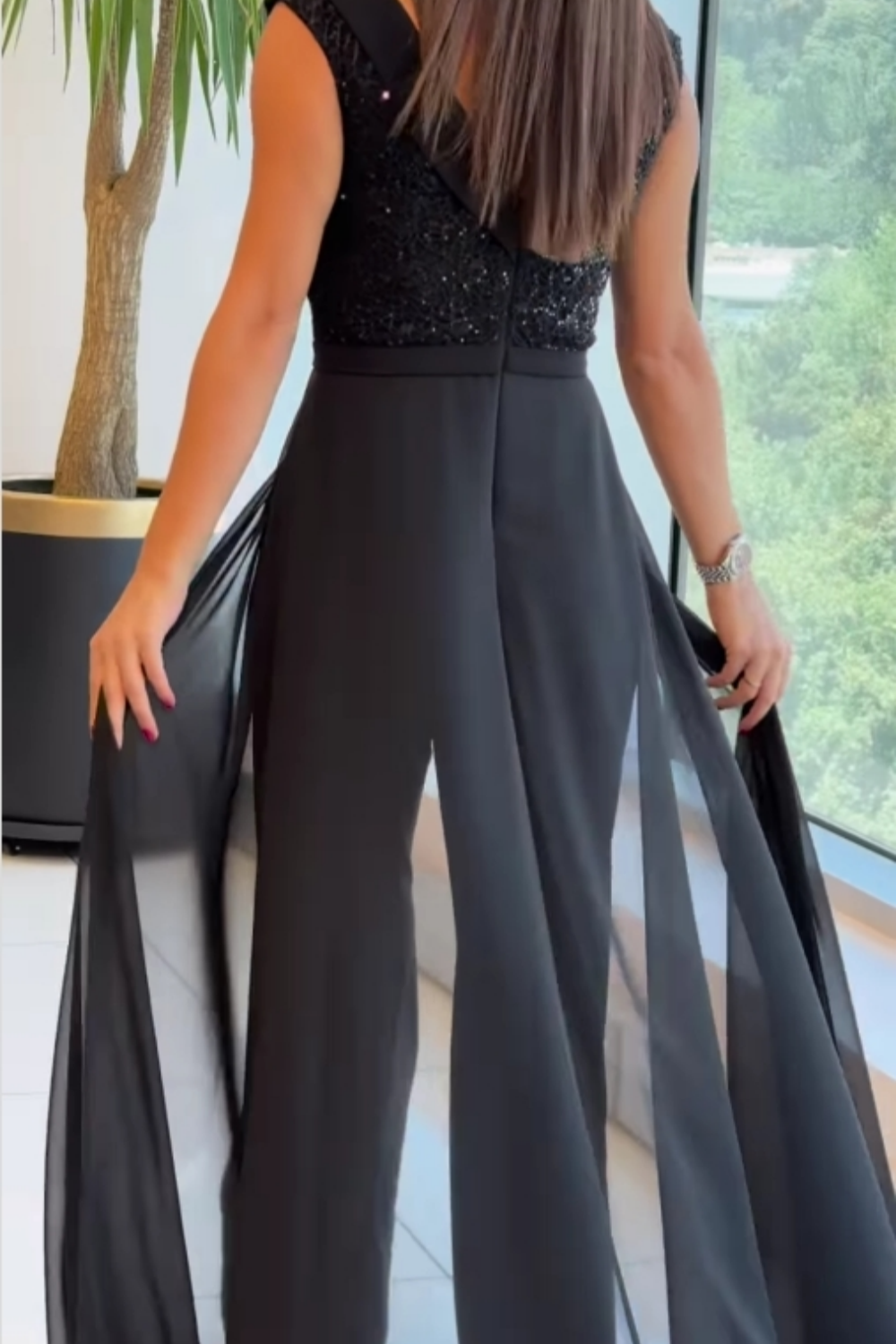 Jarmila | Elegancka sukienka damska bez rękawów