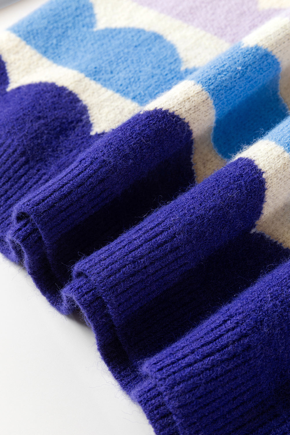 Anabela | Damski sweter w paski „Wave” – sweter z dzianiny z bufiastymi rękawami