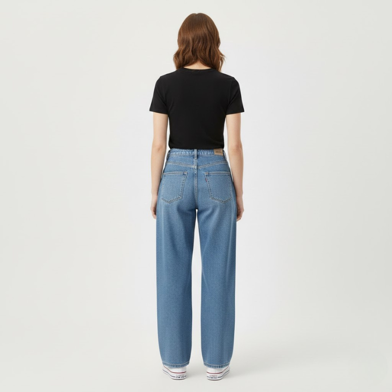 Damskie jeansy o luźnym kroju z wysokim stanem – szykowny, swobodny styl dla mamy