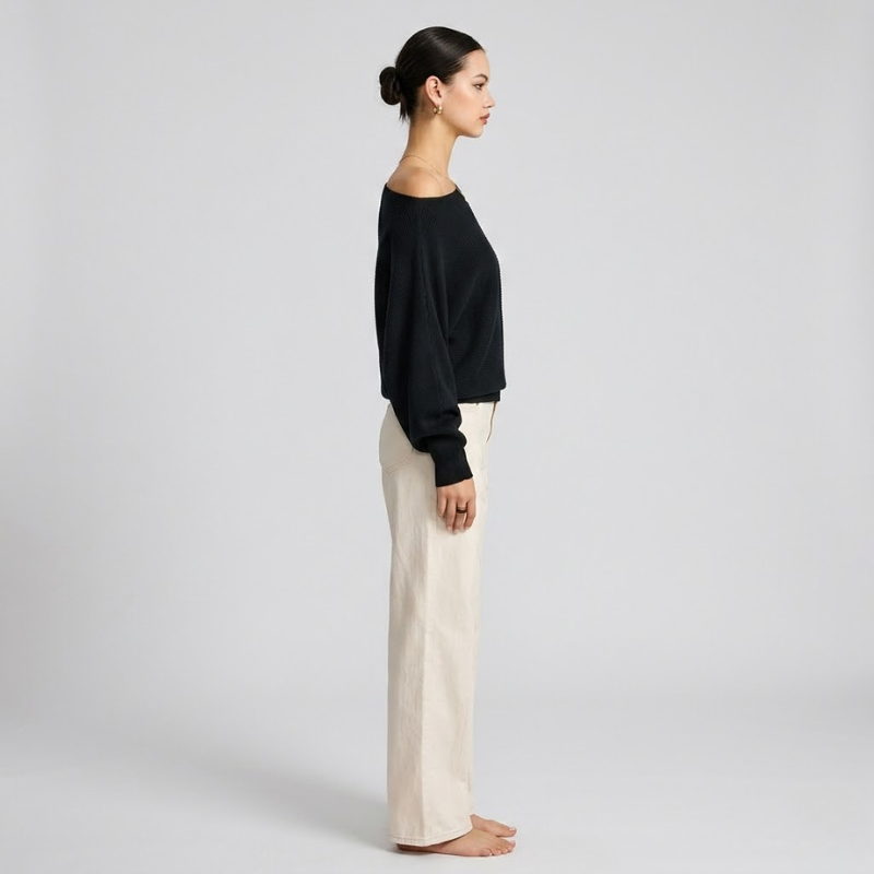 Modny asymetryczny sweter z odkrytymi ramionami – swobodny, szykowny sweter dla kobiet