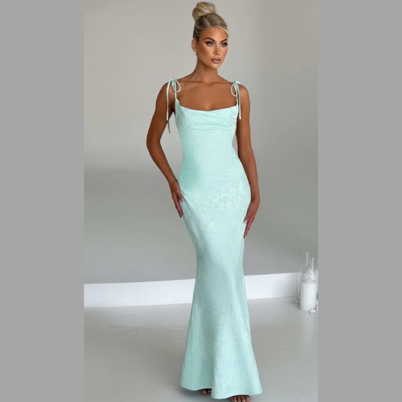 Elegancka wieczorowa suknia damska z dekoltem typu cowl – sukienka maxi z wiązaniem na plecach