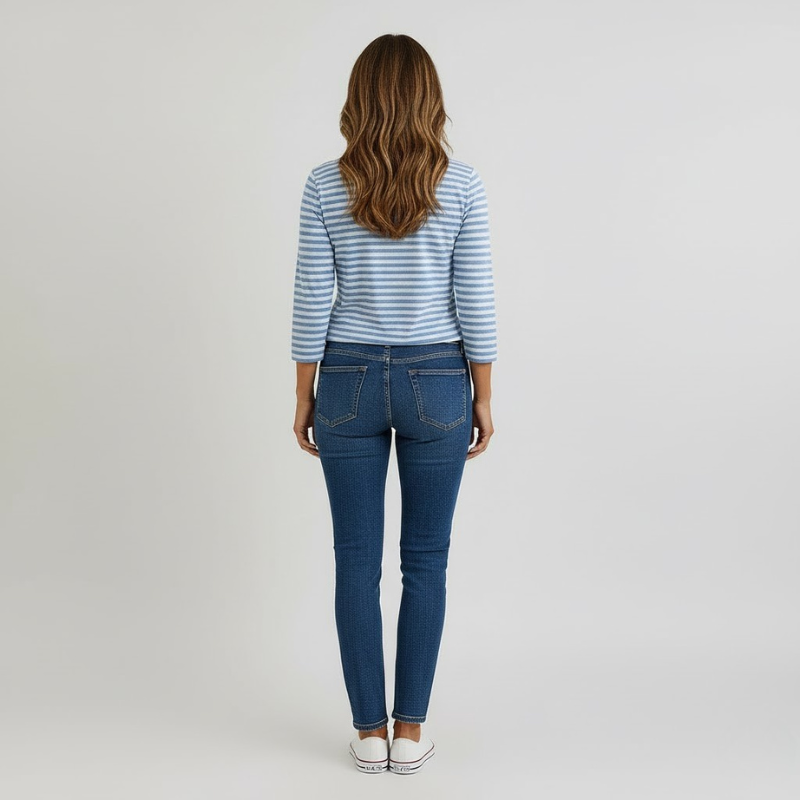 Nowoczesna damska koszulka V-Line – swobodna wygoda spotyka się ze stylem