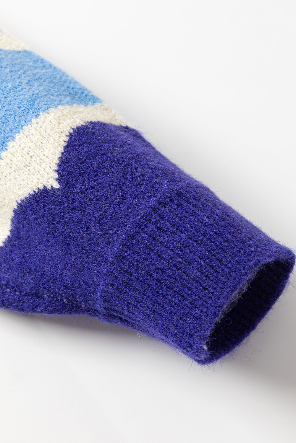 Anabela | Damski sweter w paski „Wave” – sweter z dzianiny z bufiastymi rękawami