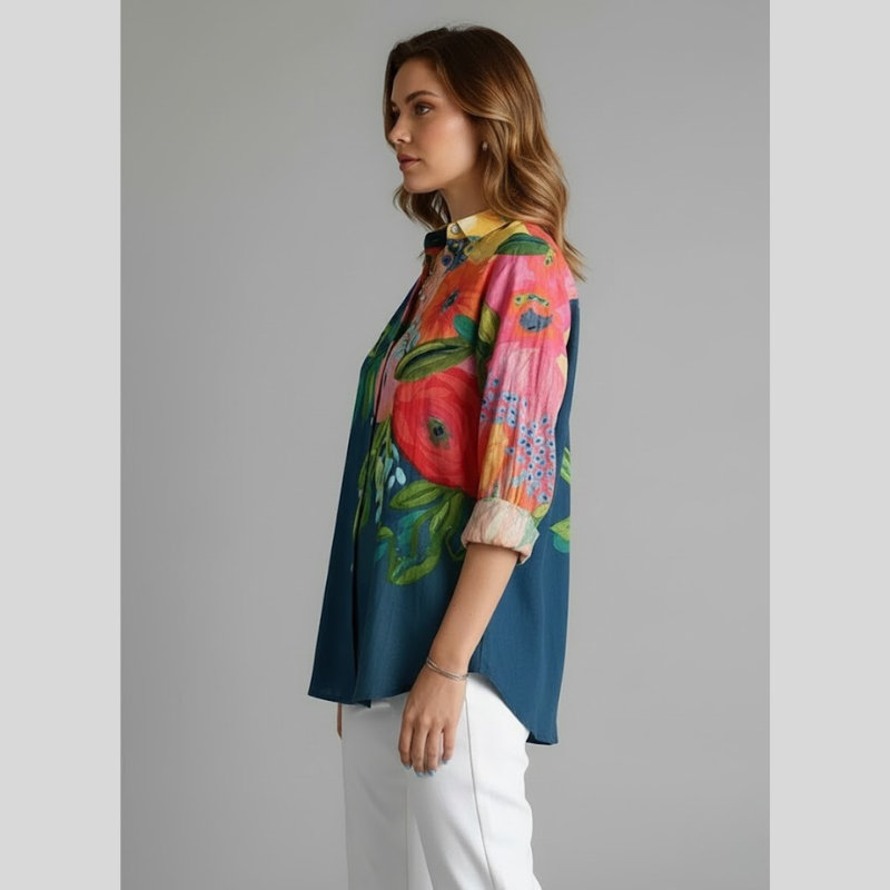 Koszula damska z miękkim kołnierzykiem i guzikami – niezbędnik w eleganckiej, swobodnej garderobie