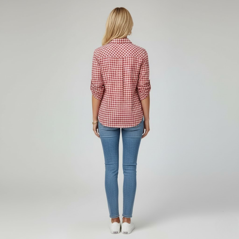 Klasyczna damska koszula zapinana na guziki – przewiewna, wygodna bluzka na co dzień