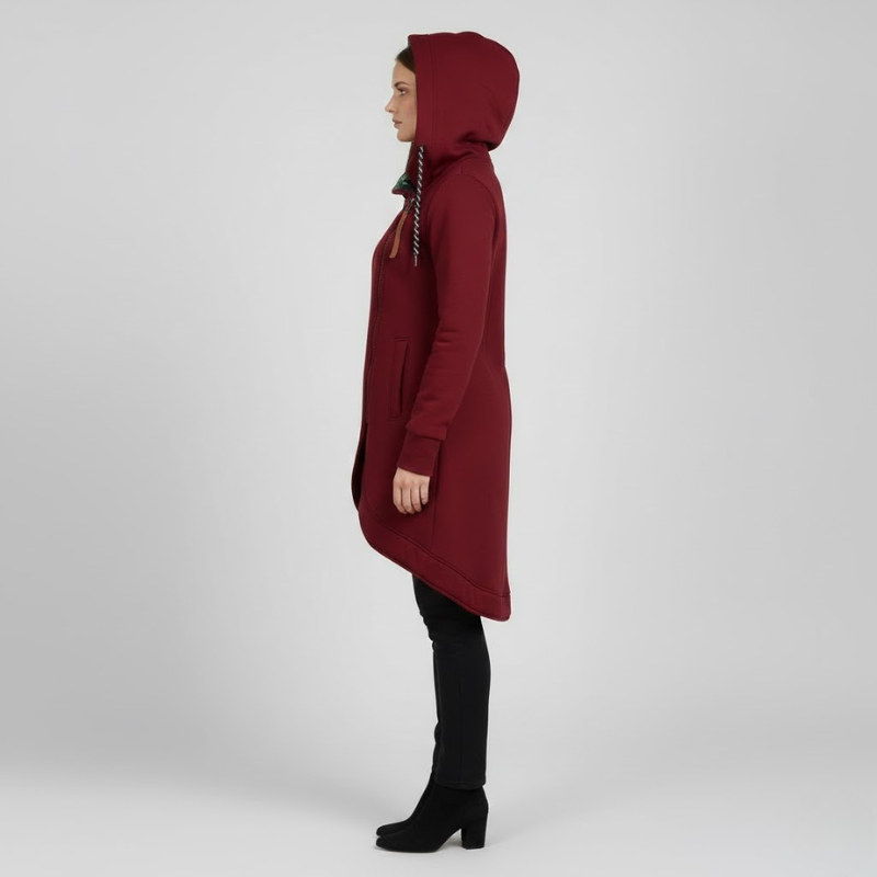 Cozy women's fleece jacket with a hood – warm, long-sleeved, essential for everyday wear