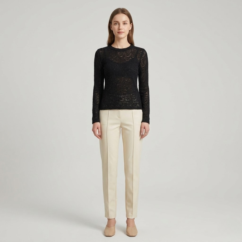 Classic women's crew neck T-shirt – everyday regular fit, essential top