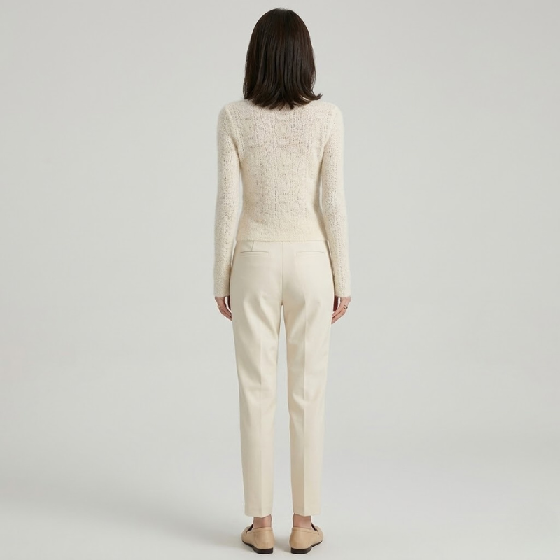 Classic women's crew neck T-shirt – everyday regular fit, essential top