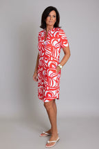 Women's dress with print and pockets – loose, short-sleeve summer outfit