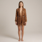 Sommerkleid Wild Chic mit Leopardenmuster – ein luftiges, ausdrucksstarkes Damenkleid