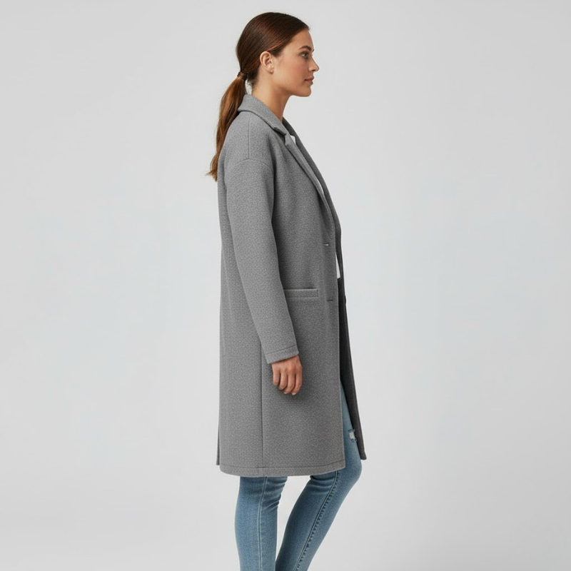 Ciepły, długi płaszcz damski typu trencz – nowoczesna zimowa elegancja