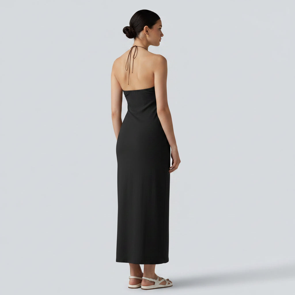 Sukienka maxi z dekoltem halter i wbudowanym biustonoszem – lniana w stylu resortowym z kieszeniami