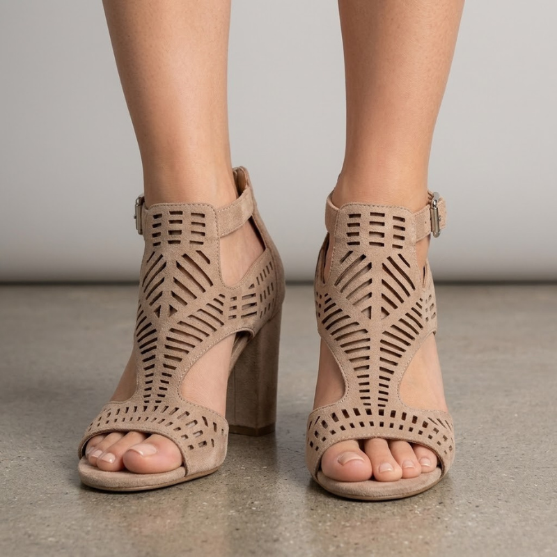 Stylowe buty damskie na słupku – wygodna, antypoślizgowa elegancja na co dzień