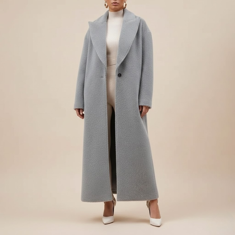 Przytulny, obszerny, długi płaszcz damski – ciepły, codzienny, niezbędny na zimę