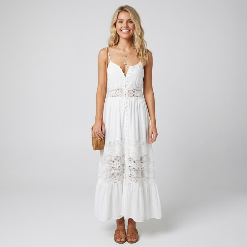 Elegancka, zwiewna, biała sukienka maxi – zwiewny, letni strój damski