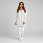 Loose-knit women's V-neck sweater - a comfortable and cozy style for everyday wear