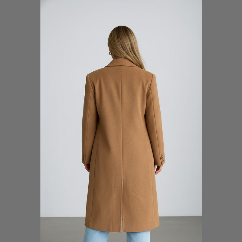 Elegancki długi płaszcz damski z klapami – nowoczesna, wyrafinowana odzież wierzchnia