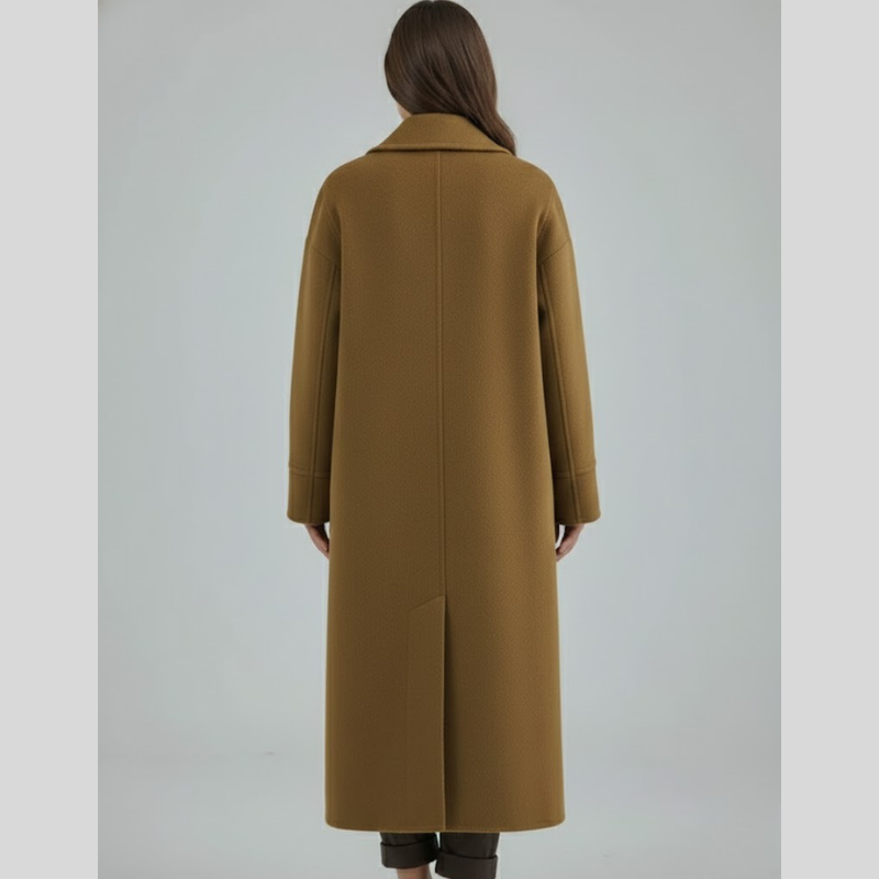 Elegancki, dwurzędowy, długi płaszcz damski – styl gotowy na zimę