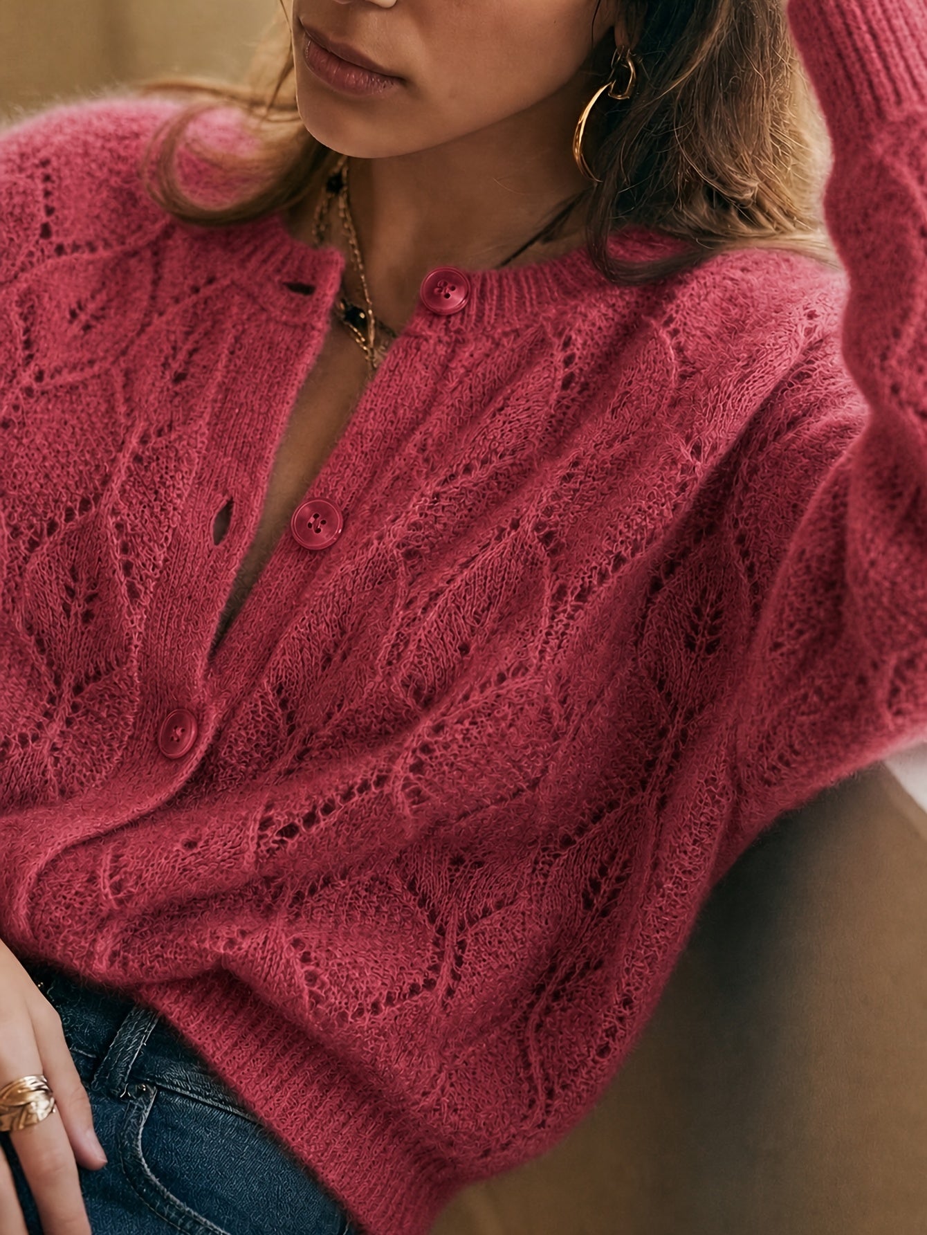 Celine | Damski sweter z dzianiny ażurowanej zapinany na guziki – luźny kardigan