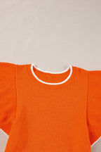 Lightweight women's blouse with puff sleeves – a loose, chic top providing breathability and comfort