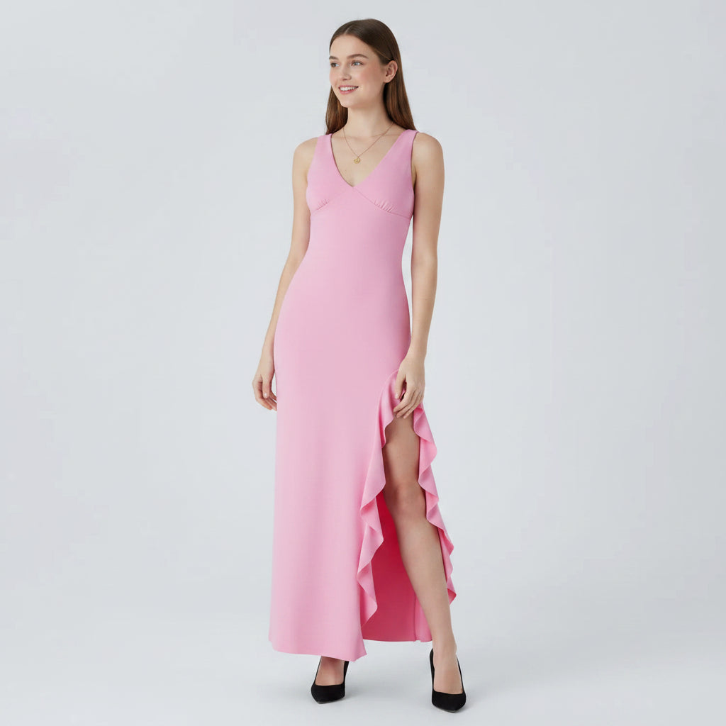 Sukienka maxi bez rękawów – dekolt w serek z eleganckim falbaniastym dołem