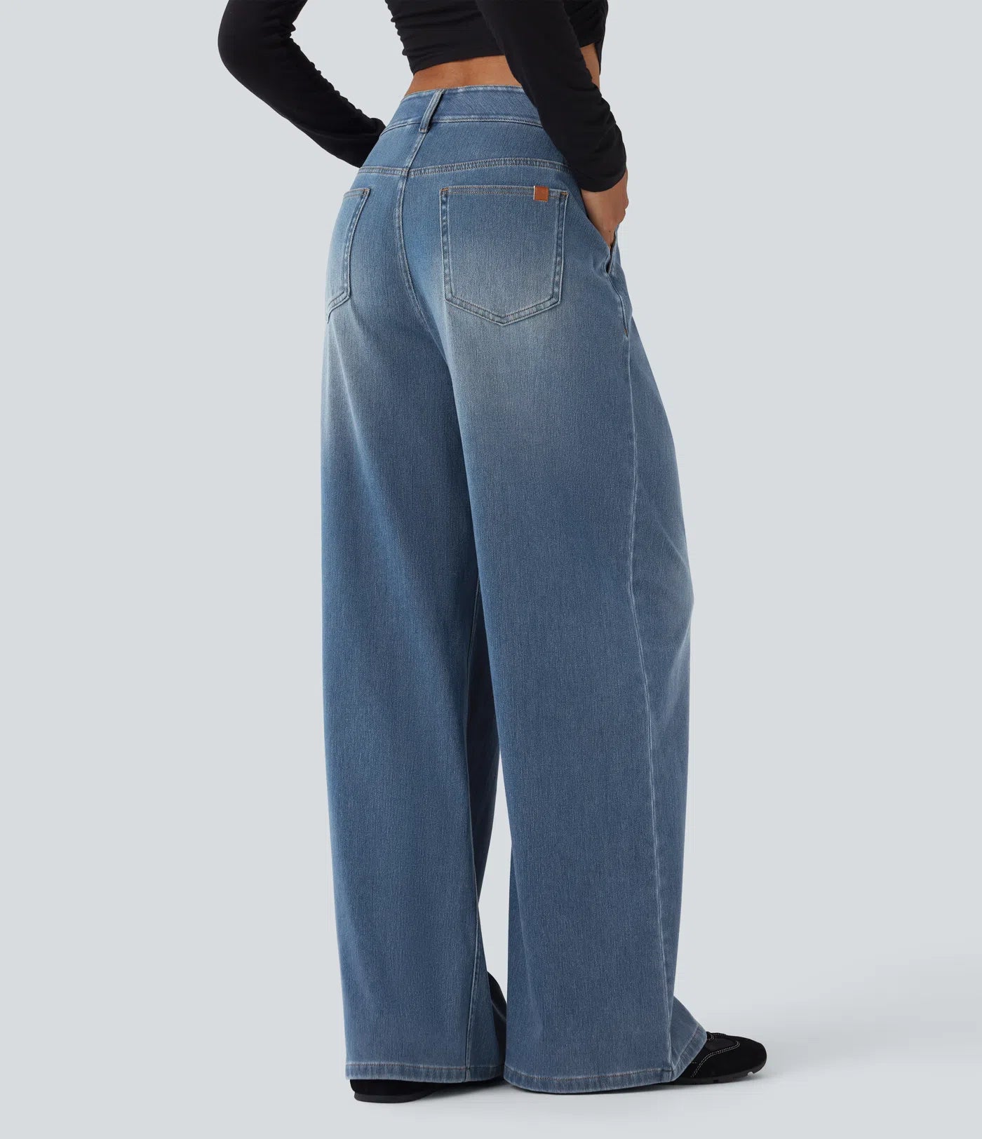 Jeansy z szerokimi nogawkami i średnim stanem – Prosty, swobodny denim