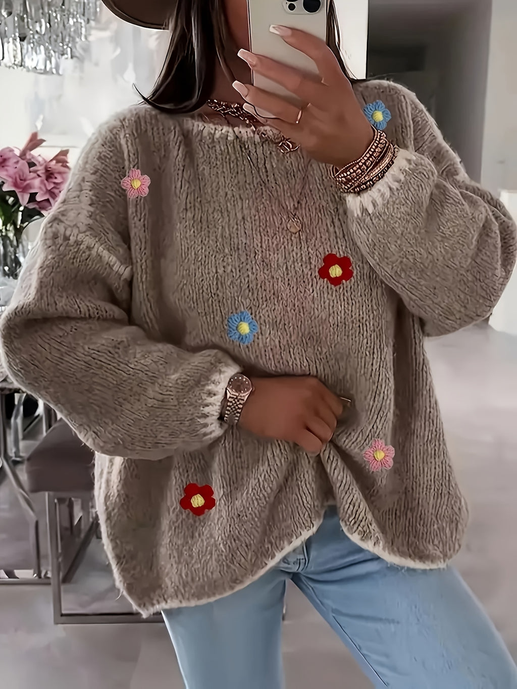 Lirielle | Damski sweter w kwiaty – elegancki sweter zakładany przez głowę