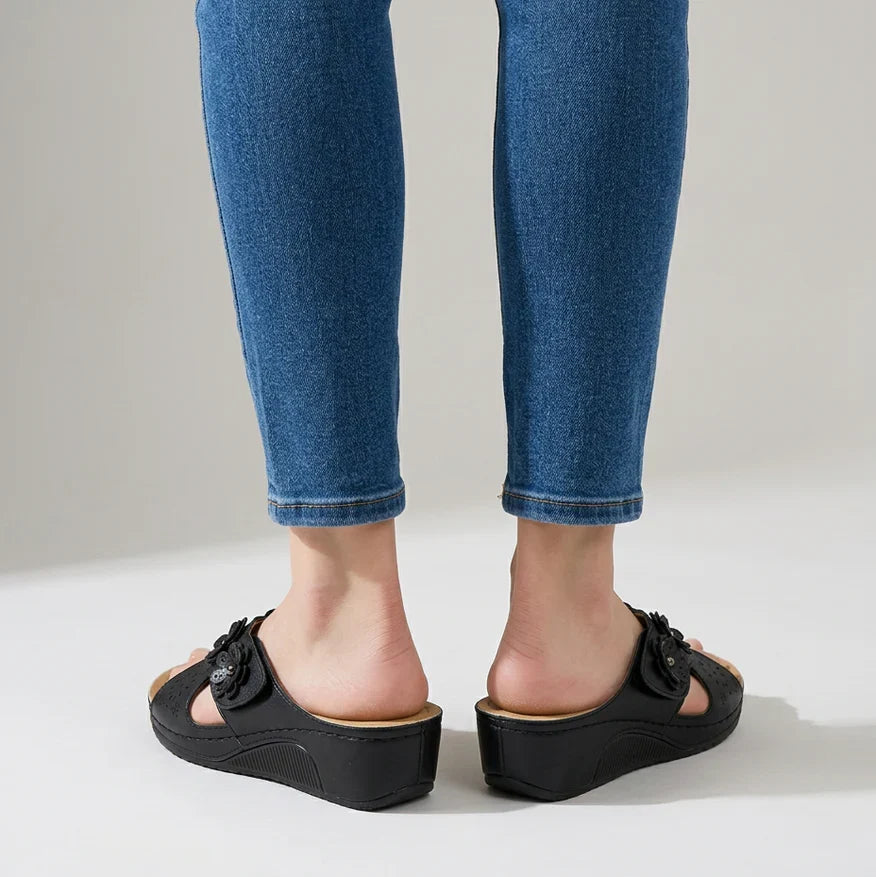 Rielle | Wygodne kapcie damskie – lekkie buty na platformie z amortyzacją