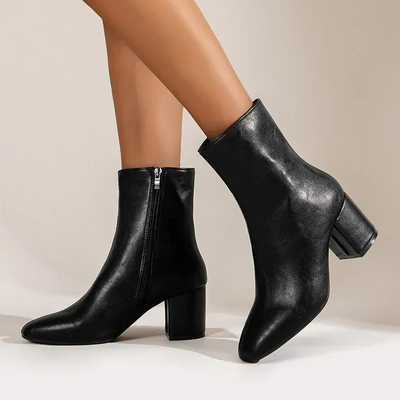 Gościsława | Eleganckie damskie botki – uniwersalne damskie buty sięgające do kostek