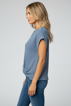 Damska elegancka bluzka casualowa – top z krótkim rękawem