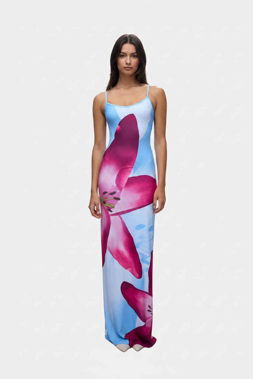 Sukienka maxi z kwiatowym wzorem – elegancki, letni akcent