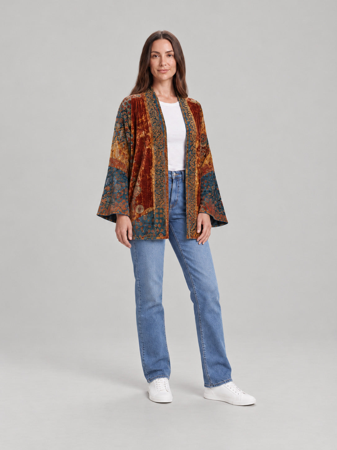 Anika | Damowa aksamitna kurtka w stylu boho z nadrukiem i szerokimi rękawami