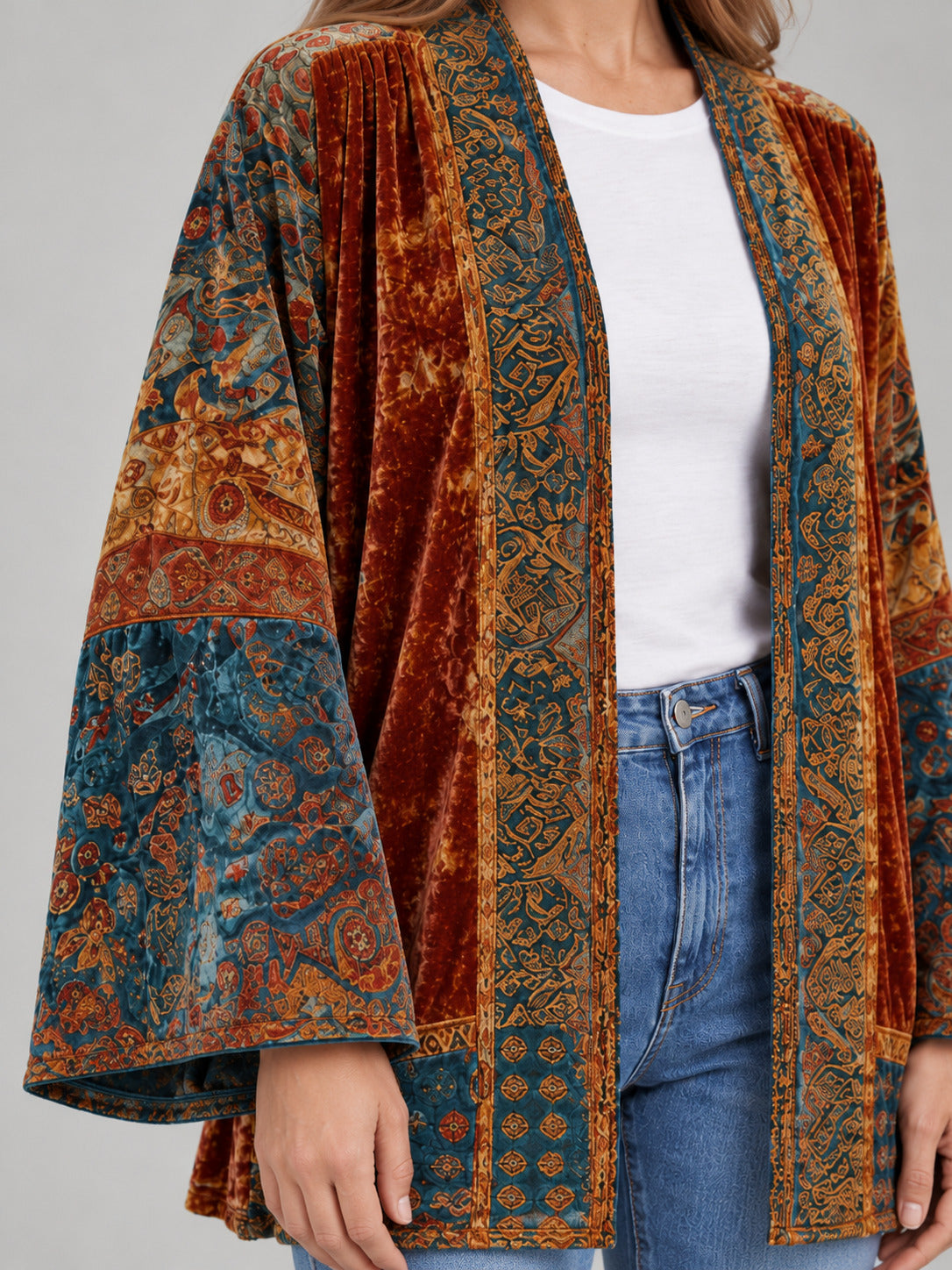 Anika | Damowa aksamitna kurtka w stylu boho z nadrukiem i szerokimi rękawami