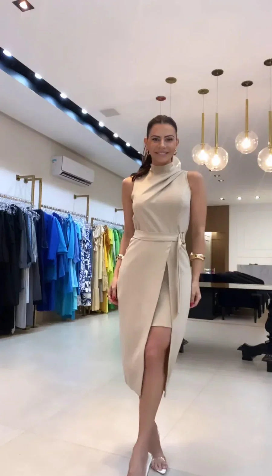Evelisse | Asymetryczna sukienka damska – elegancka, luksusowa sukienka