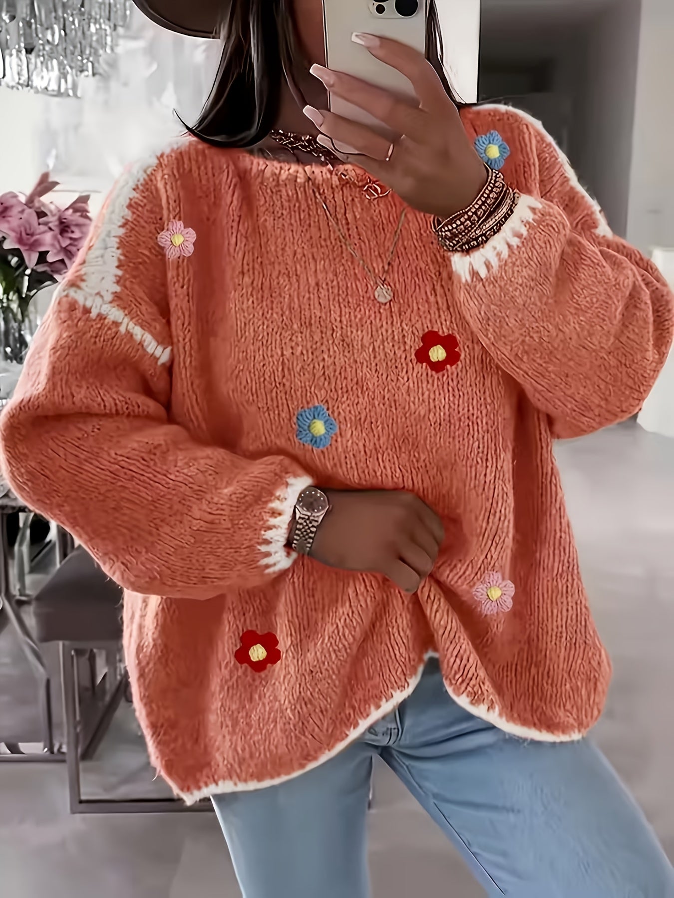 Lirielle | Damski sweter w kwiaty – elegancki sweter zakładany przez głowę