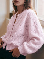 Celine | Damski sweter z dzianiny ażurowanej zapinany na guziki – luźny kardigan