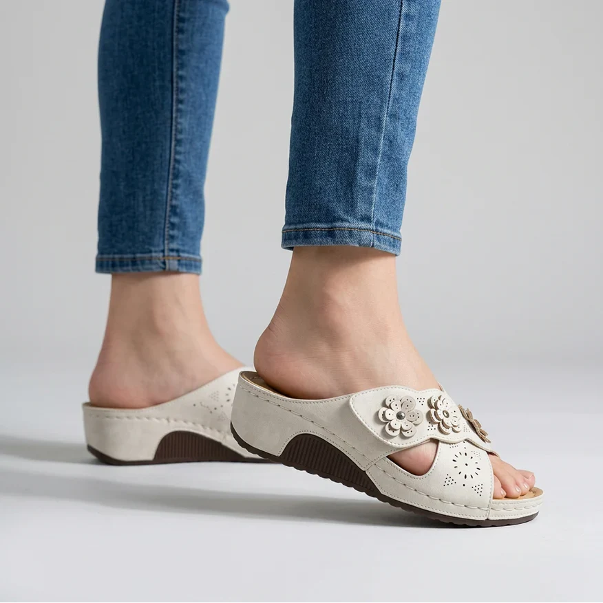 Rielle | Wygodne kapcie damskie – lekkie buty na platformie z amortyzacją