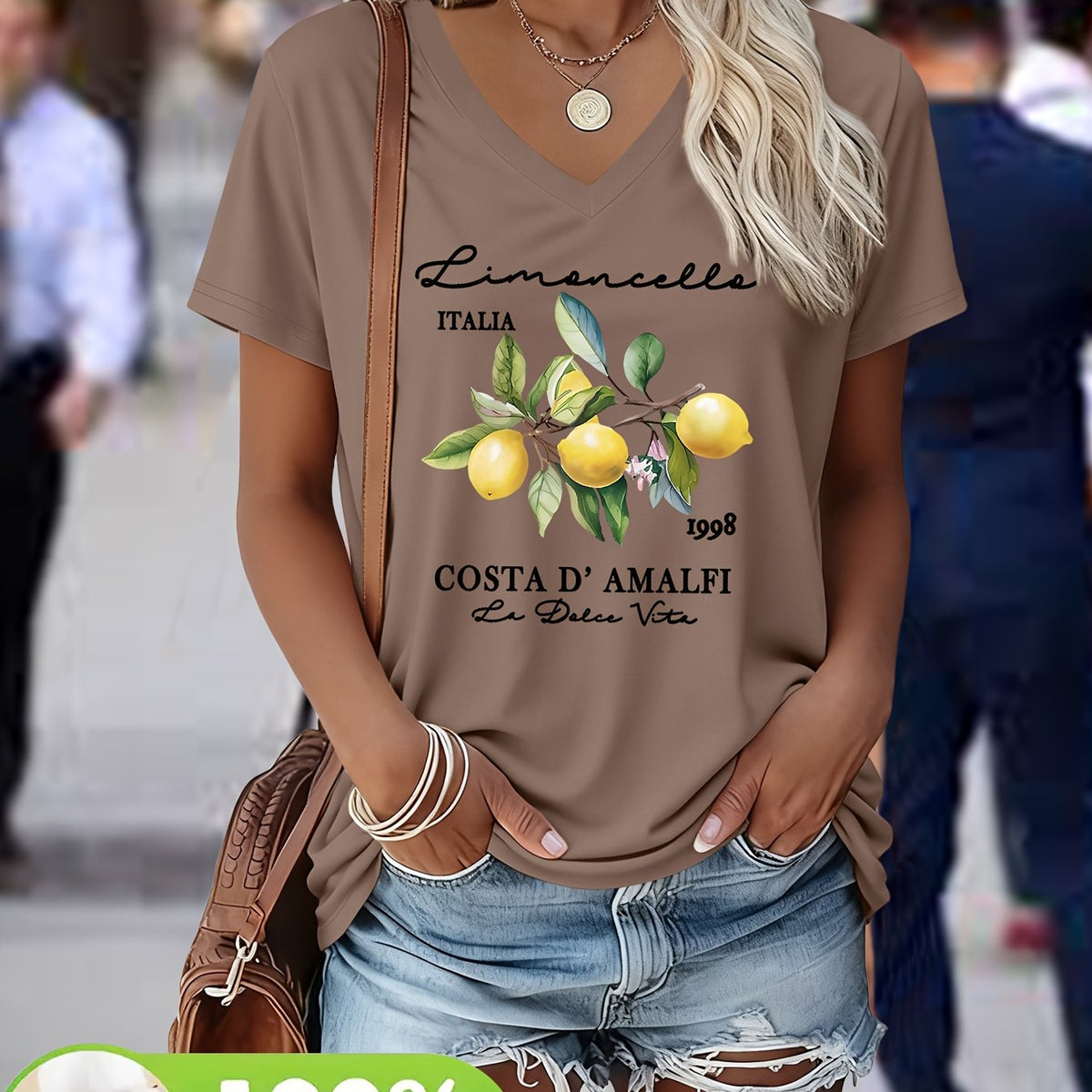 Tavia | Damski T-shirt z nadrukiem i dekoltem w serek – gruba bluzka z krótkim rękawem