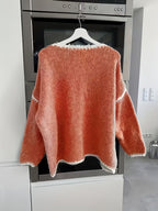 Lirielle | Damski sweter w kwiaty – elegancki sweter zakładany przez głowę