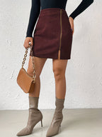 Mini spódniczka podkreślająca figurę dla kobiet – wyrafinowany, miejski look