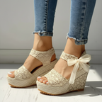 Women's Comfort Lift espadrilles - a fashionable must-have for warm weather