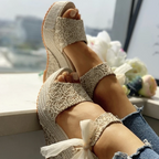 Women's Comfort Lift espadrilles - a fashionable must-have for warm weather